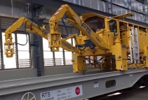 RailCarrierCrane.jpg